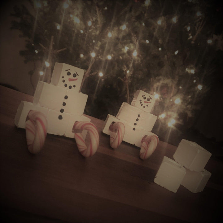 25 (Mini) DIYs of Christmas: Mini Skiing Candy Cane Snowmen - Mini Materials