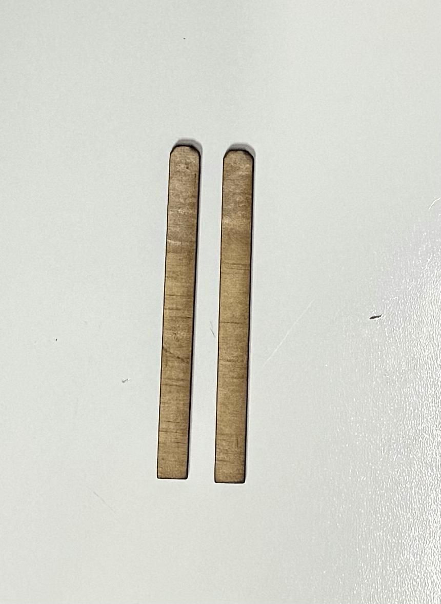 1:12 Scale Dog - eared Fence Picket (25 pickets) - Mini Materials