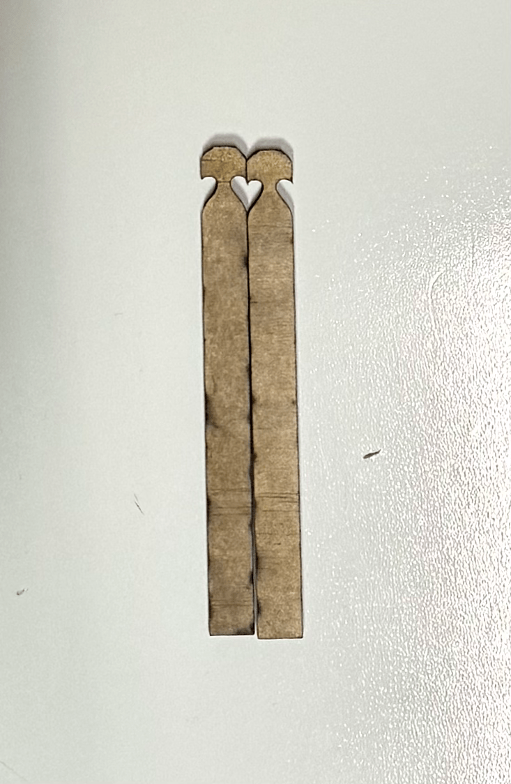 1:12 Scale Heart Fence Picket (25 pickets) - Mini Materials