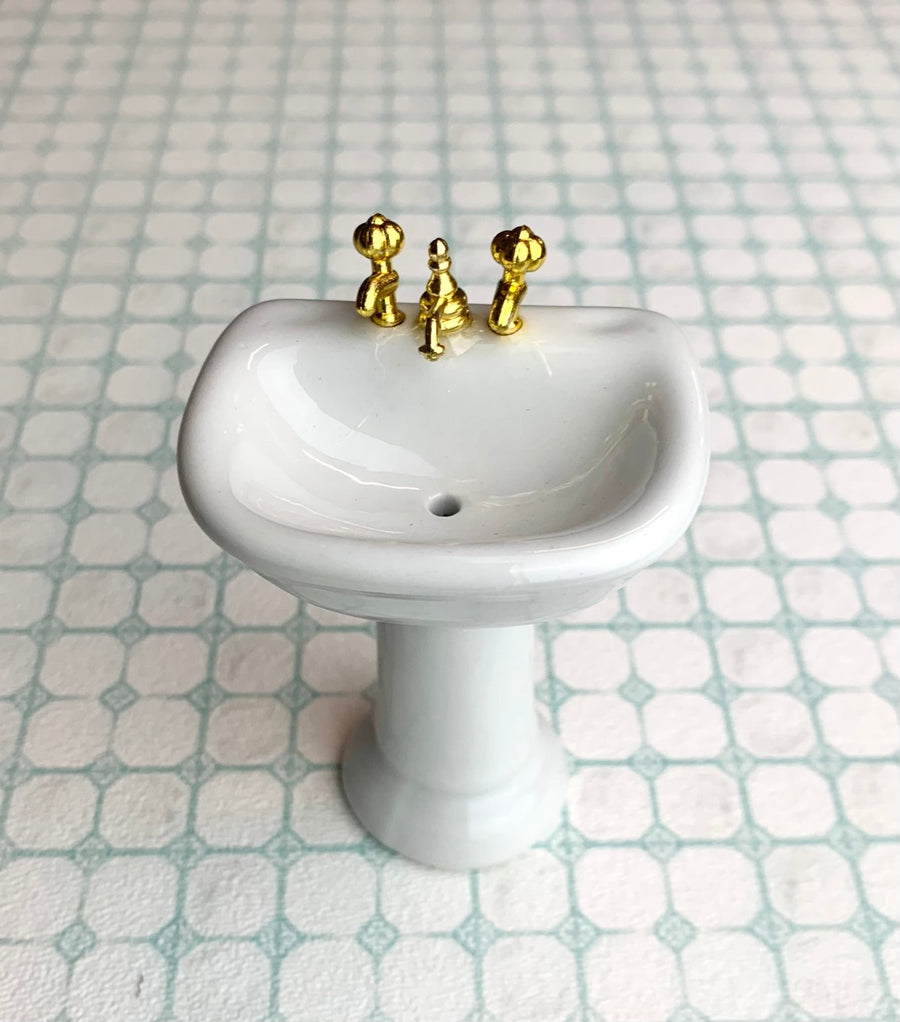 1:12 Scale Mini Bathroom Sink - Mini Materials