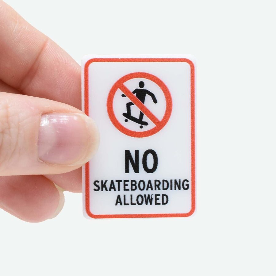 1:12 Scale No Skateboarding Sign - Mini Materials