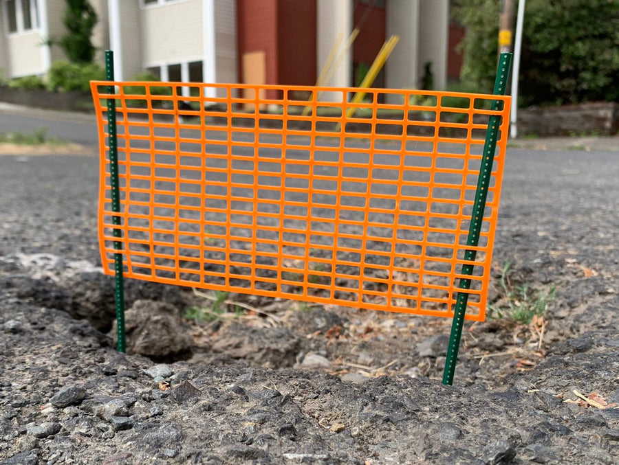1:12 Scale Orange Construction Fence (1pk) - Mini Materials